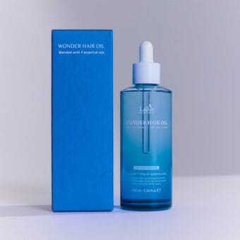 Aceite capilar reparador para medios y puntas Lador wonder oil 100ml