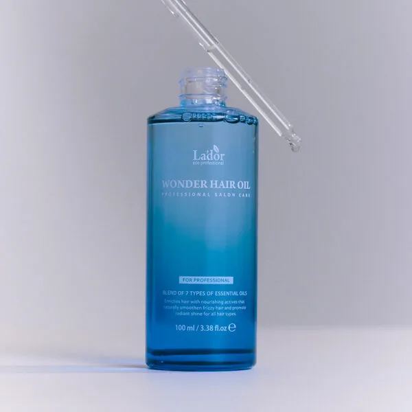 Aceite capilar reparador para medios y puntas Lador wonder oil 100ml