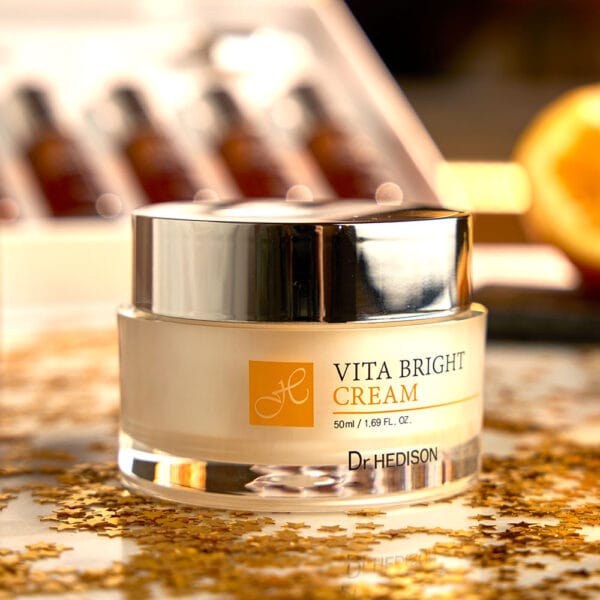 Crema facial iluminadora y antioxidante Vita Bright Cream Dr. Hedison 50 grs