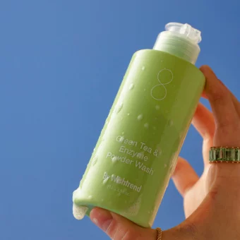 Limpiador exfoliante en polvo By Wishtrend Green Tea 110 grs