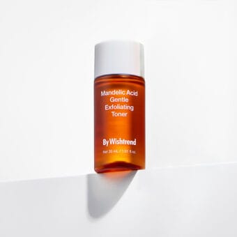 Tónico exfoliante químico By Wishtrend mandelic acid 5% 30 ml