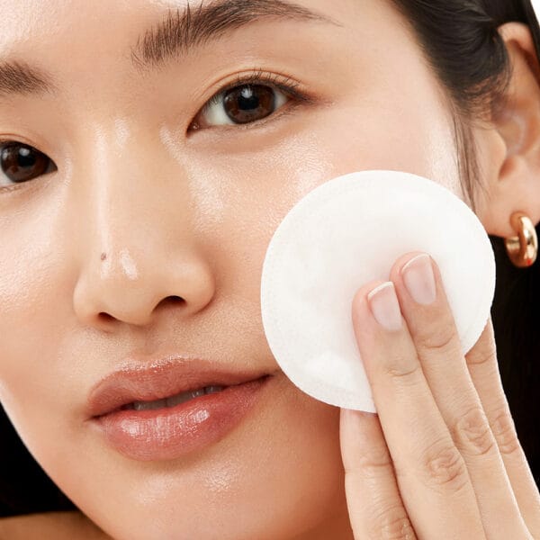 Tónico exfoliante químico By Wishtrend mandelic acid 5% 30 ml